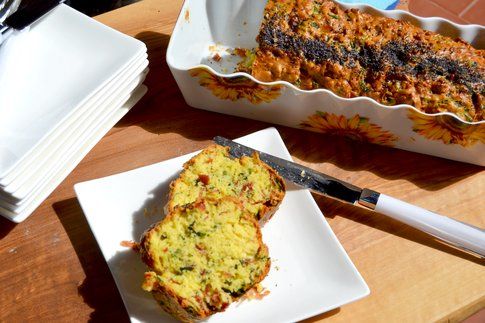 Plumcake salato con spinaci e prosciutto. Ricetta e foto di Roberta Castrichella.