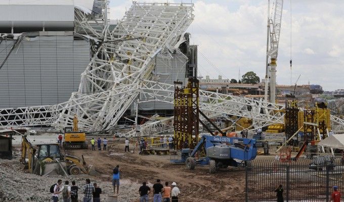 Mondiali Brasile 2014: gli interessi del calcio tra scandali e polemiche