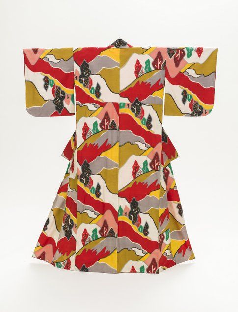 Kimono da donna con paesaggio di montagna. 1950 Photo ©2014 Museum Associates/LACMA