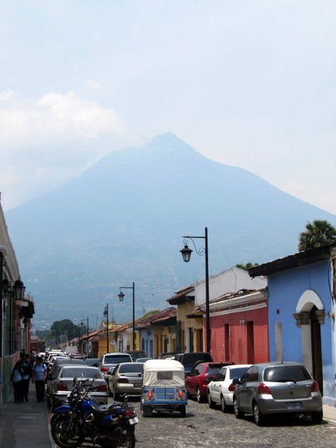 Antigua ed il Vulcano