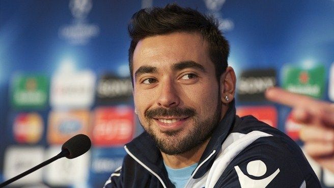 Pocho Lavezzi: chat e webcam hot con una sexy modella