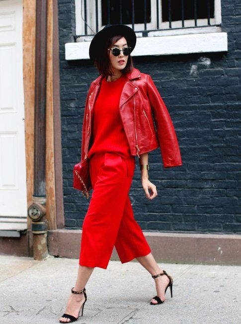 Total Look rosso - ph streetstyle vogue