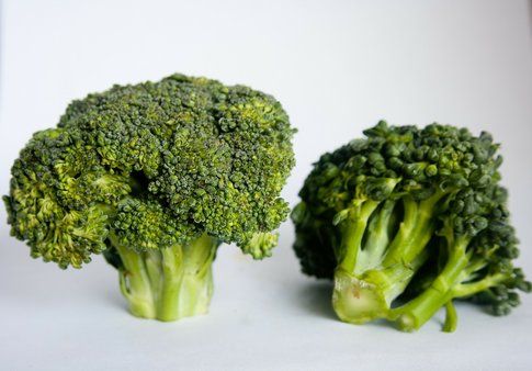 Broccoli: 27 calorie ogni 100 grammi