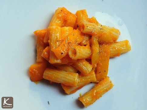 Tortiglioni alla zucca e peperone giallo