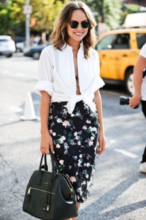 Camicia bianca + Pencil skirt - Foto: popsugar.com