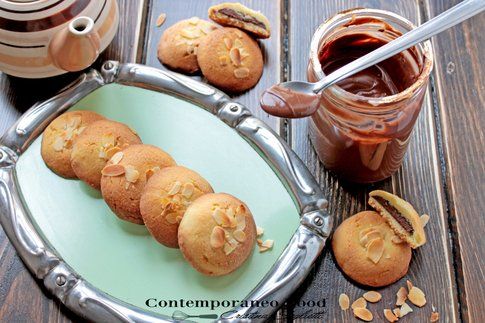 Biscotti di frolla alla Nutella