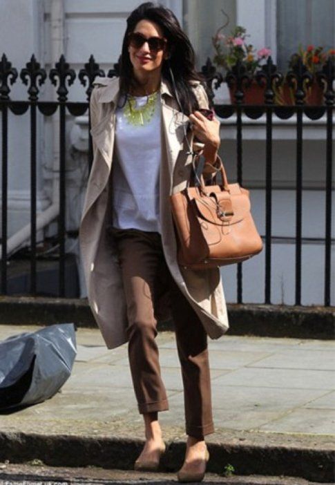 Il look di Amal - Foto: Daily Mail