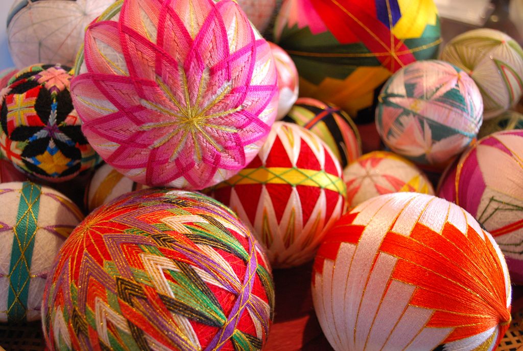 Temari: meravigliose decorazioni di filo dal Giappone