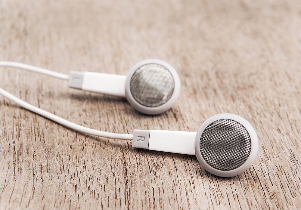 Auricolari: perché pulirli e come farlo in poche mosse