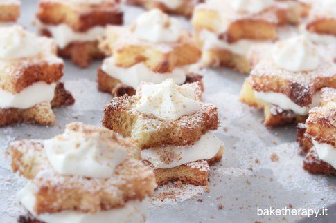 Pandoro croccante con mousse di cioccolato bianco e amaretti