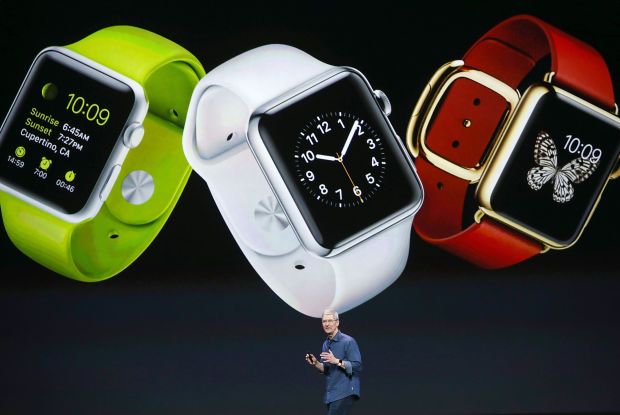 Apple watch: arriverà nei negozi ad Aprile
