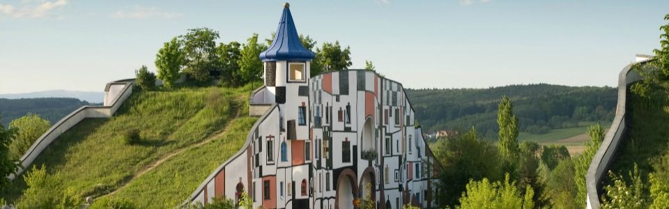 In Austria una SPA firmata dall'enorme Hundertwasser