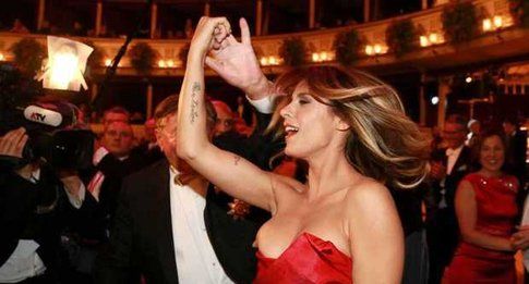 Elisabetta Canalis al ballo di Vienna