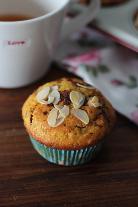 muffin supermorbidi al cioccolato, vaniglia e mandorle