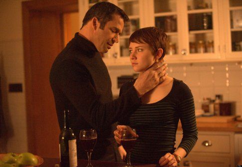 Joe Carroll (James Purefory) ed Emma (Valorie Curry) in The Following - foto Movieplayer.it