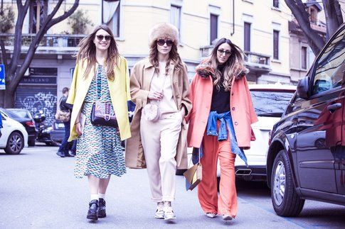 Carlotta Rubaltelli di Styleandtrouble.com, Elisa Bersani e Elisa Taviti in uno scatto di street style - Fonte: Federico Avanzin