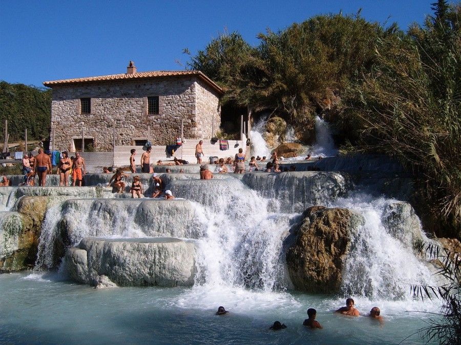 1280px-saturnia_cascate_del_mulino