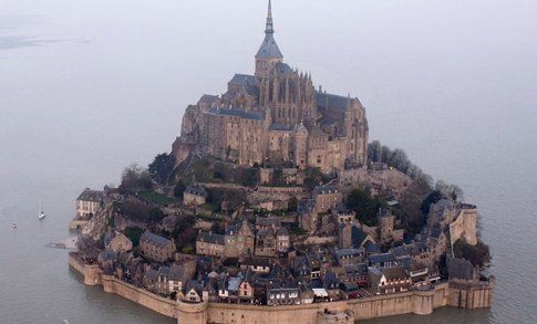 Mont Saint-Michel isola - Fonte: Cnn