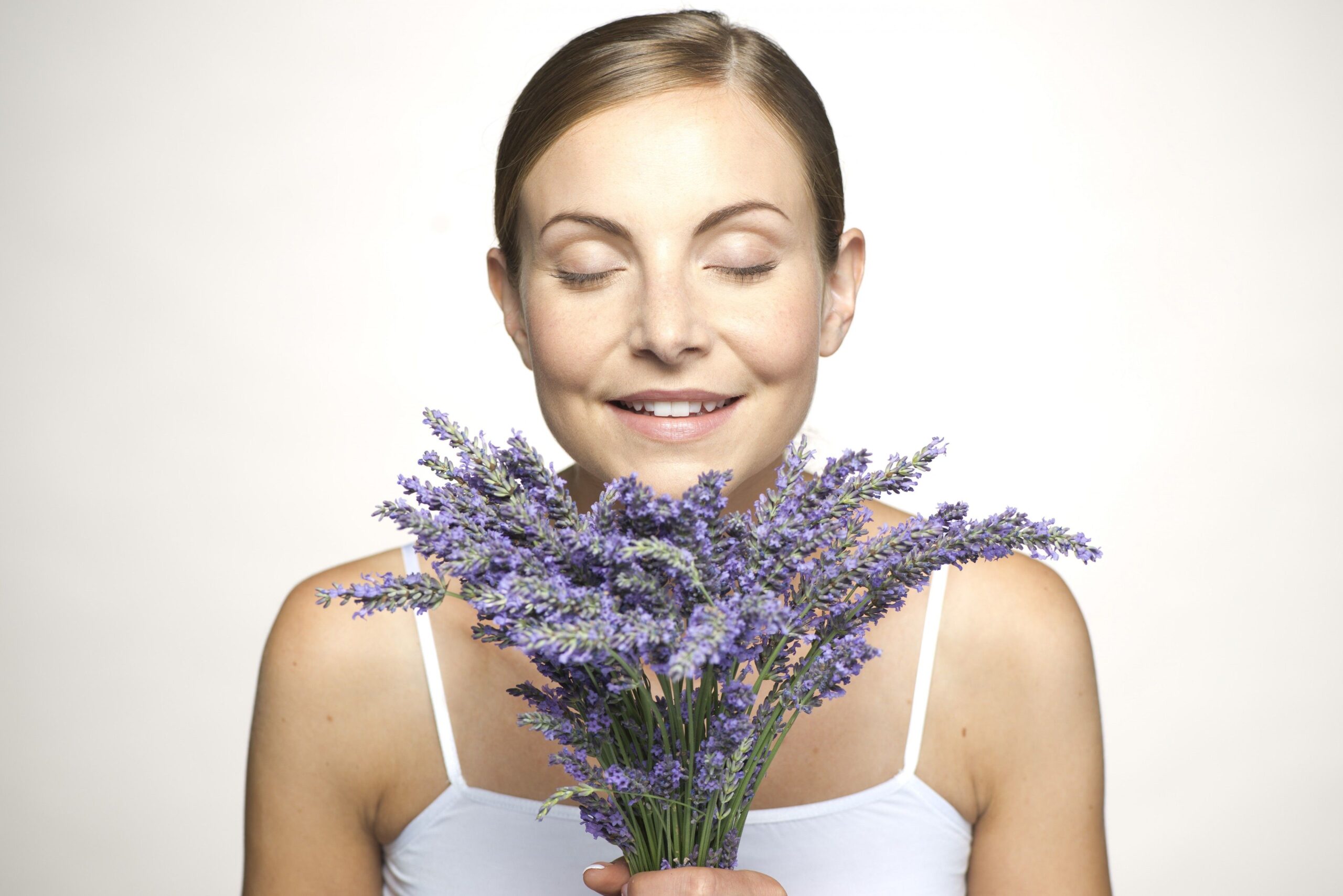 Olio di lavanda sui capelli: un elisir sublime di bellezza