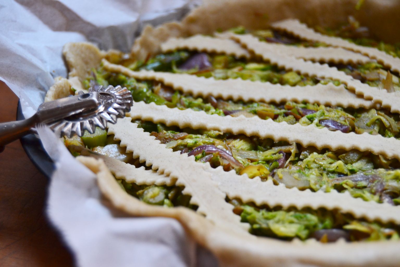 Crostata salata vegana per la scampagnata del primo maggio