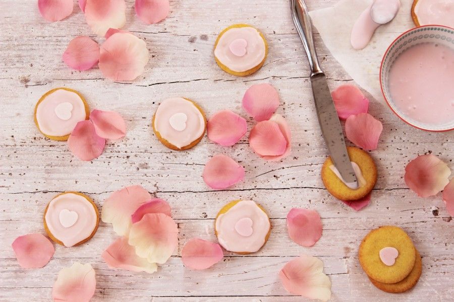 Biscotti alla rosa