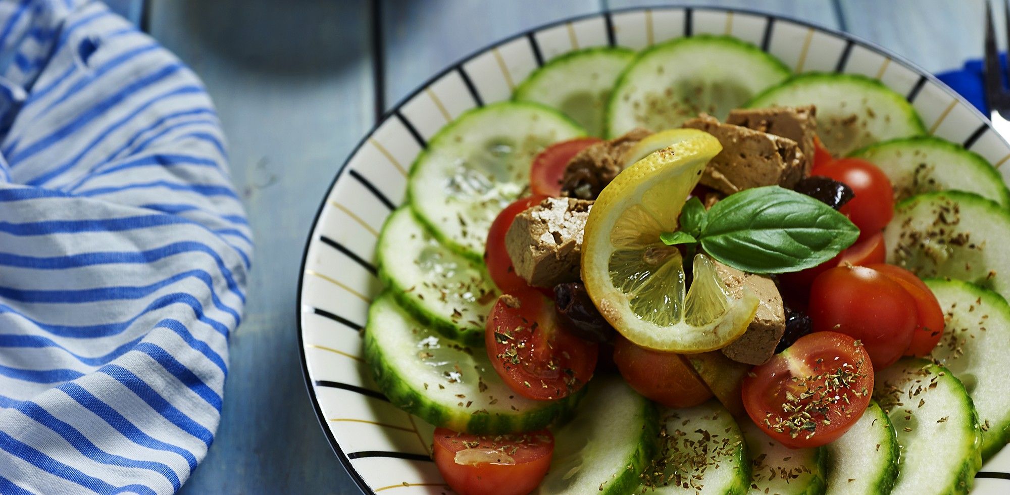 Insalata vegan alla greca