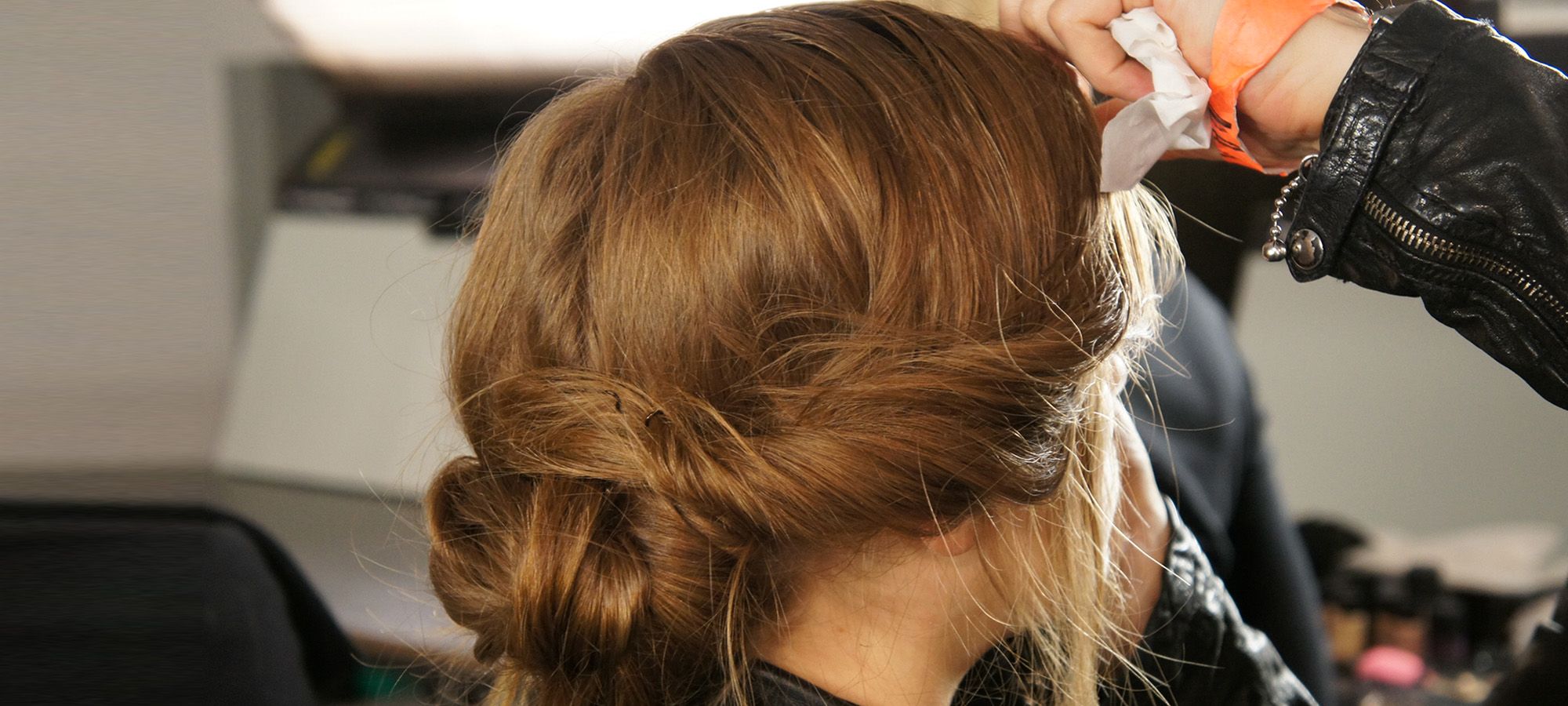 Capelli raccolti : tutti gli hairstyle della primavera-estate 2015