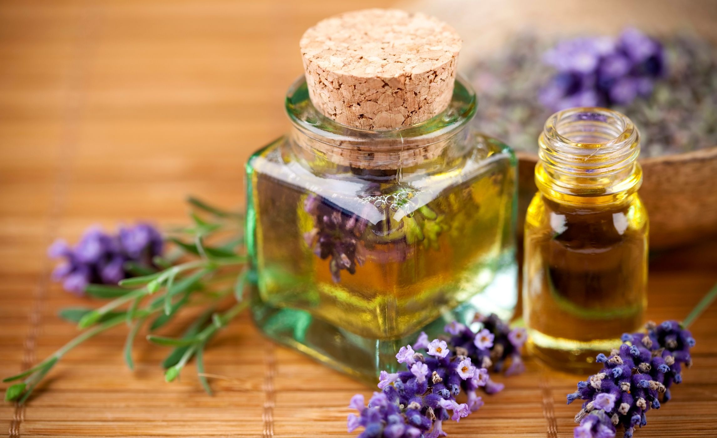 Olio essenziale di lavanda: le proprietà