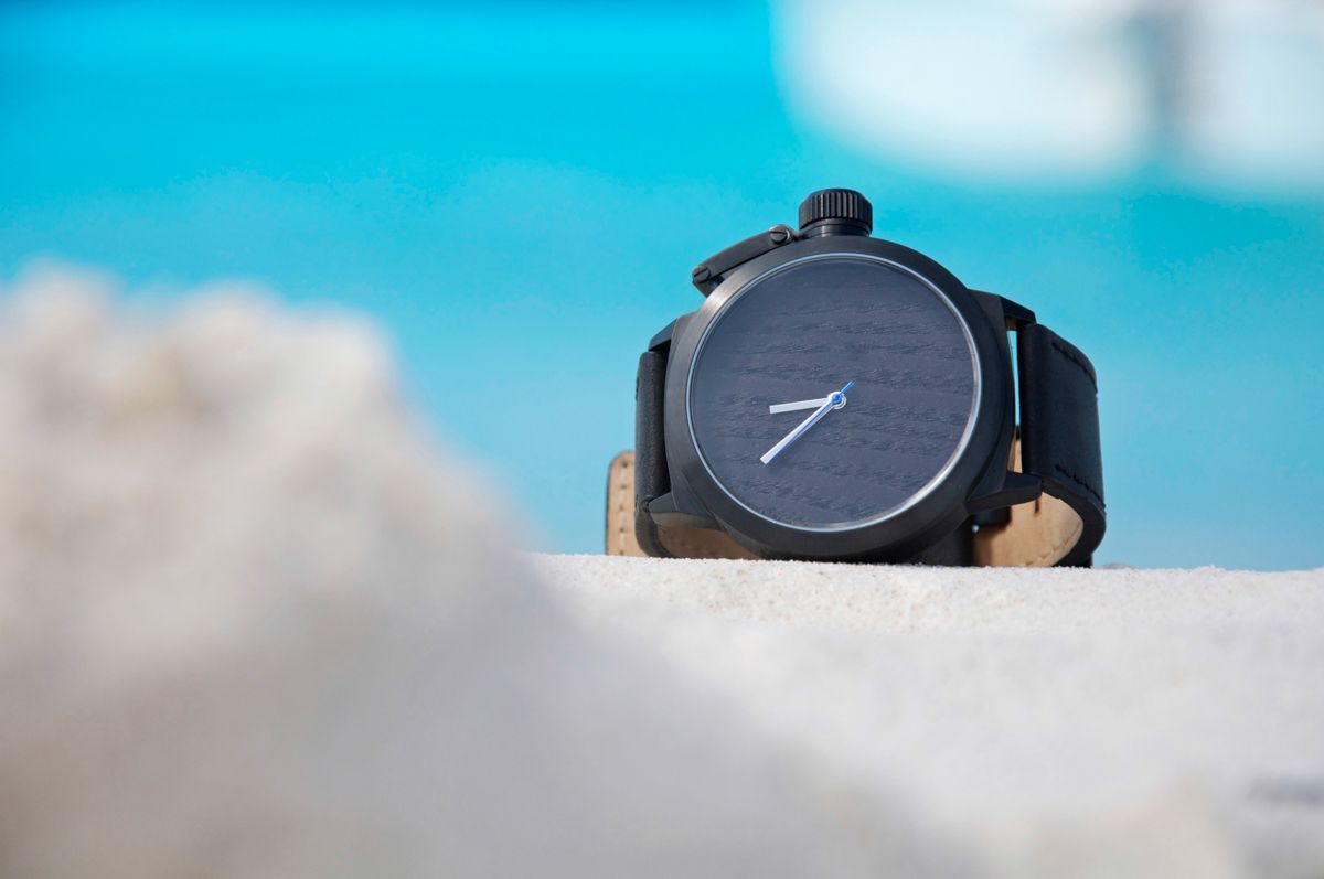 Gli orologi in legno dal sapore tradizionale