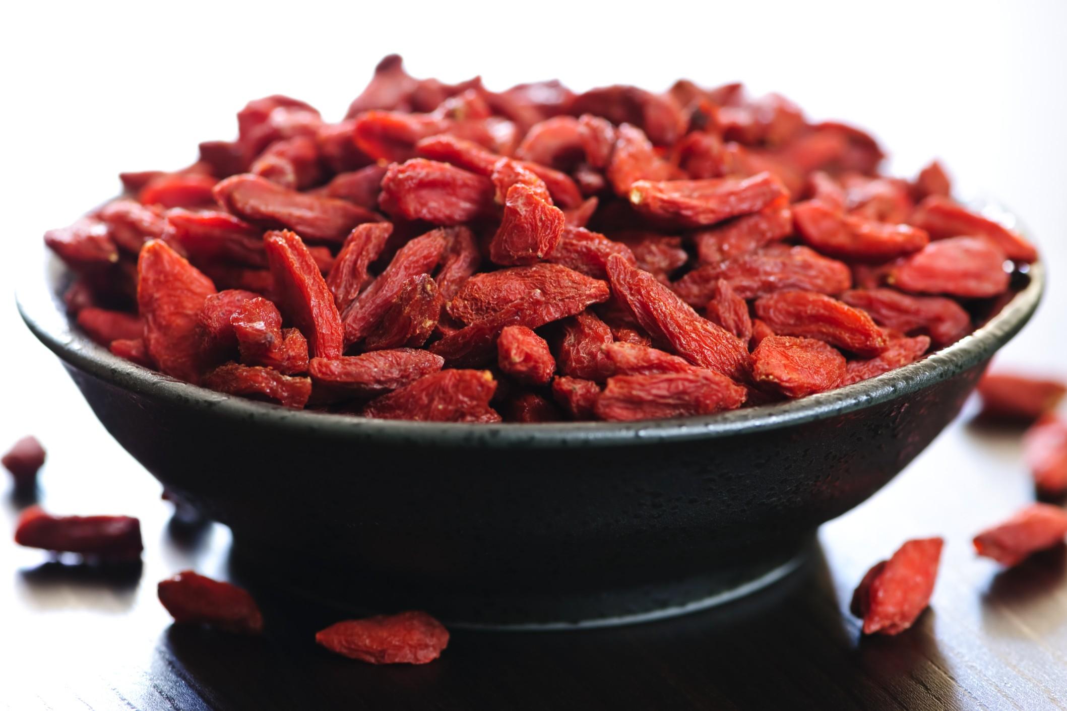 Come mangiare le bacche di goji al naturale