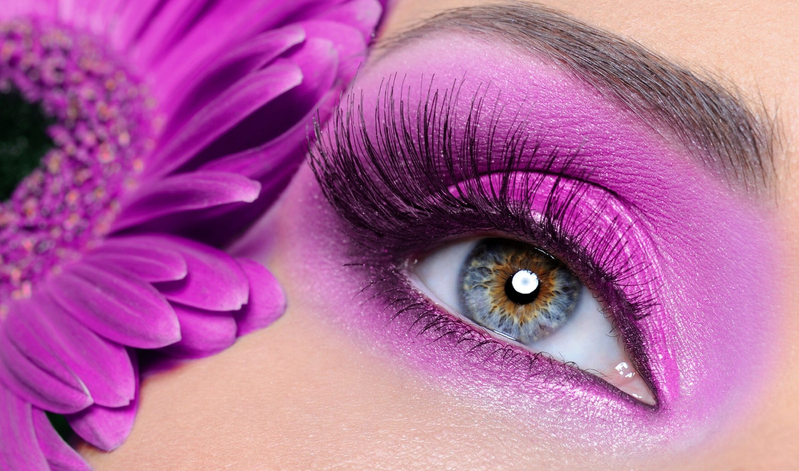 Pink Smokey Eye: il make up dell’estate 2015