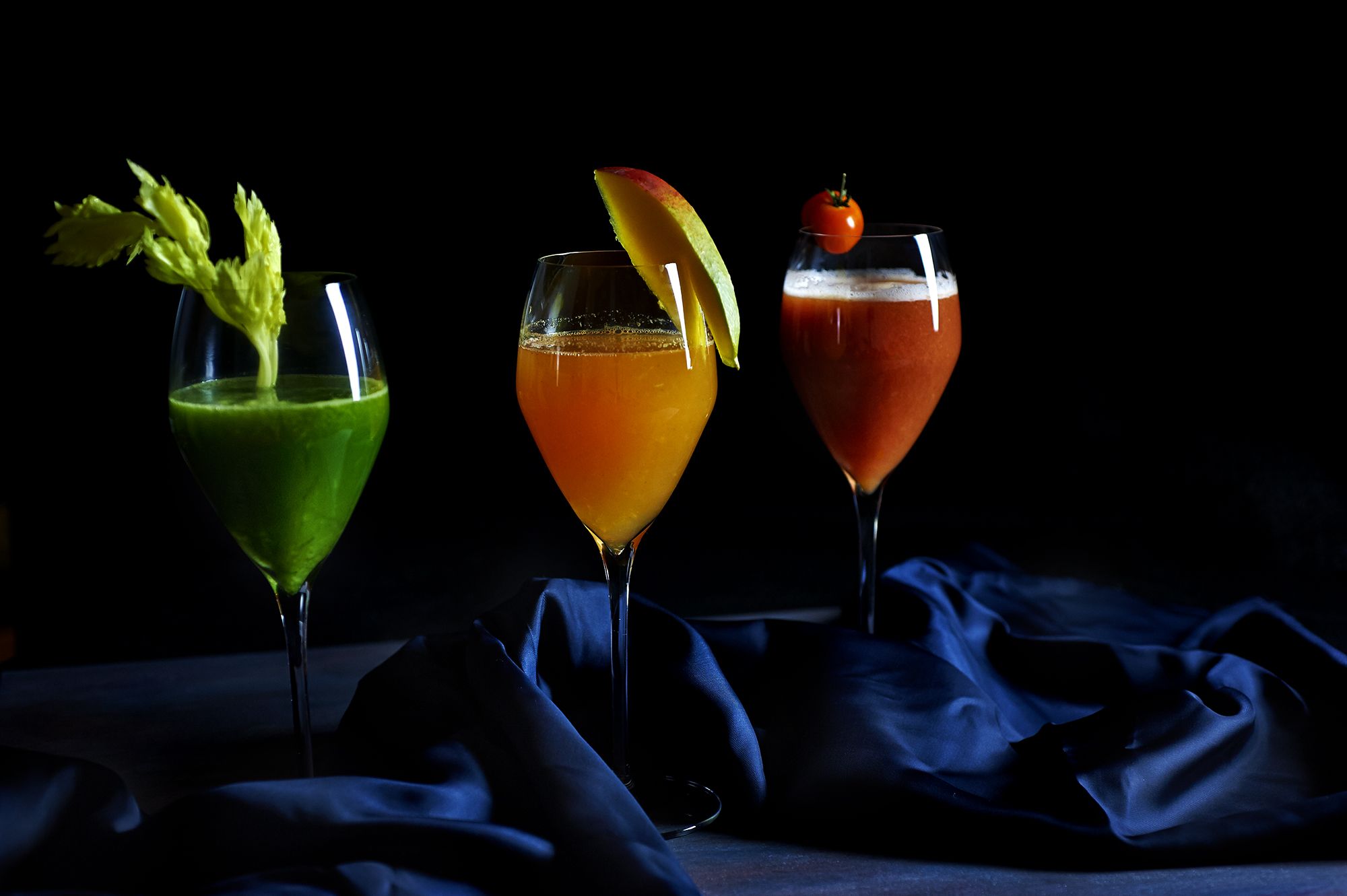 Estratti che passione: un sorso di benessere a tavola