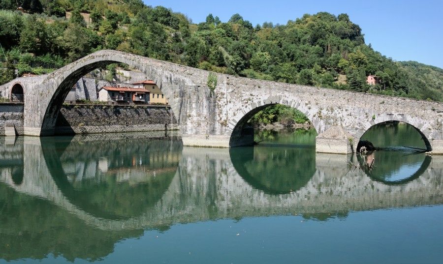 Ponte della Maddalena, Borgo a Mozzano, Toscana, Italia