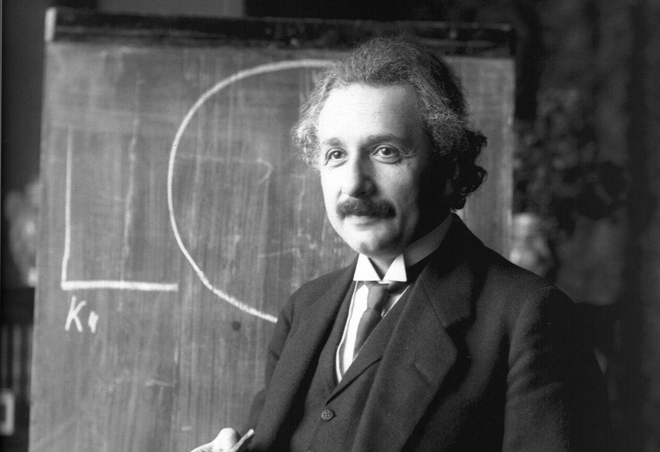 Albert Einstein è l’eroe dei giovani di oggi