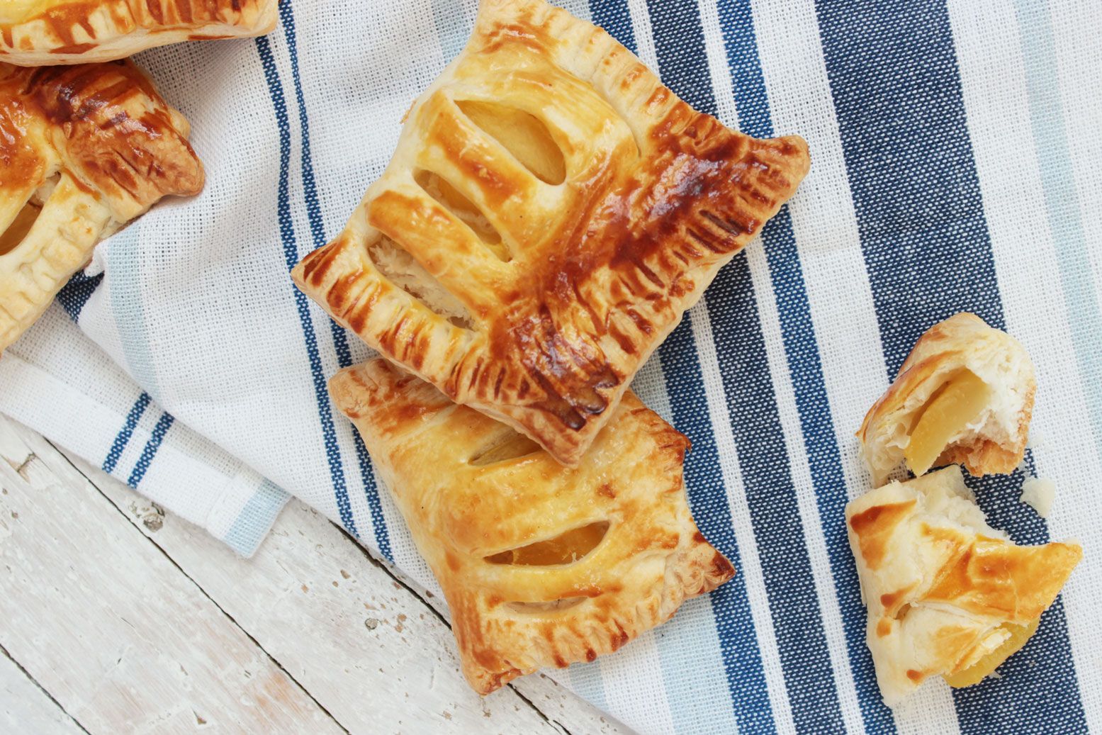 Mini strudel di mango e cocco