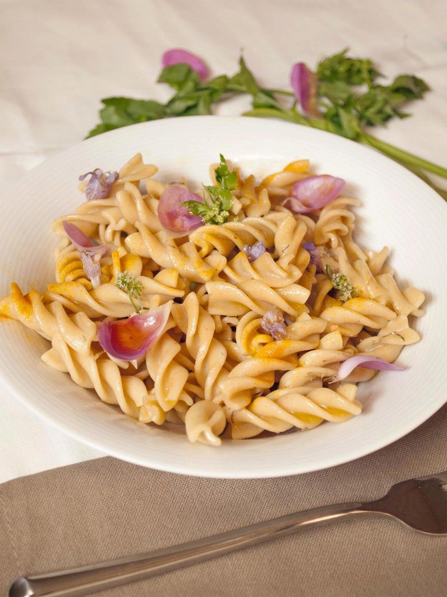 049_fusilli ai cereali con erbe e fiori dell'orto_02