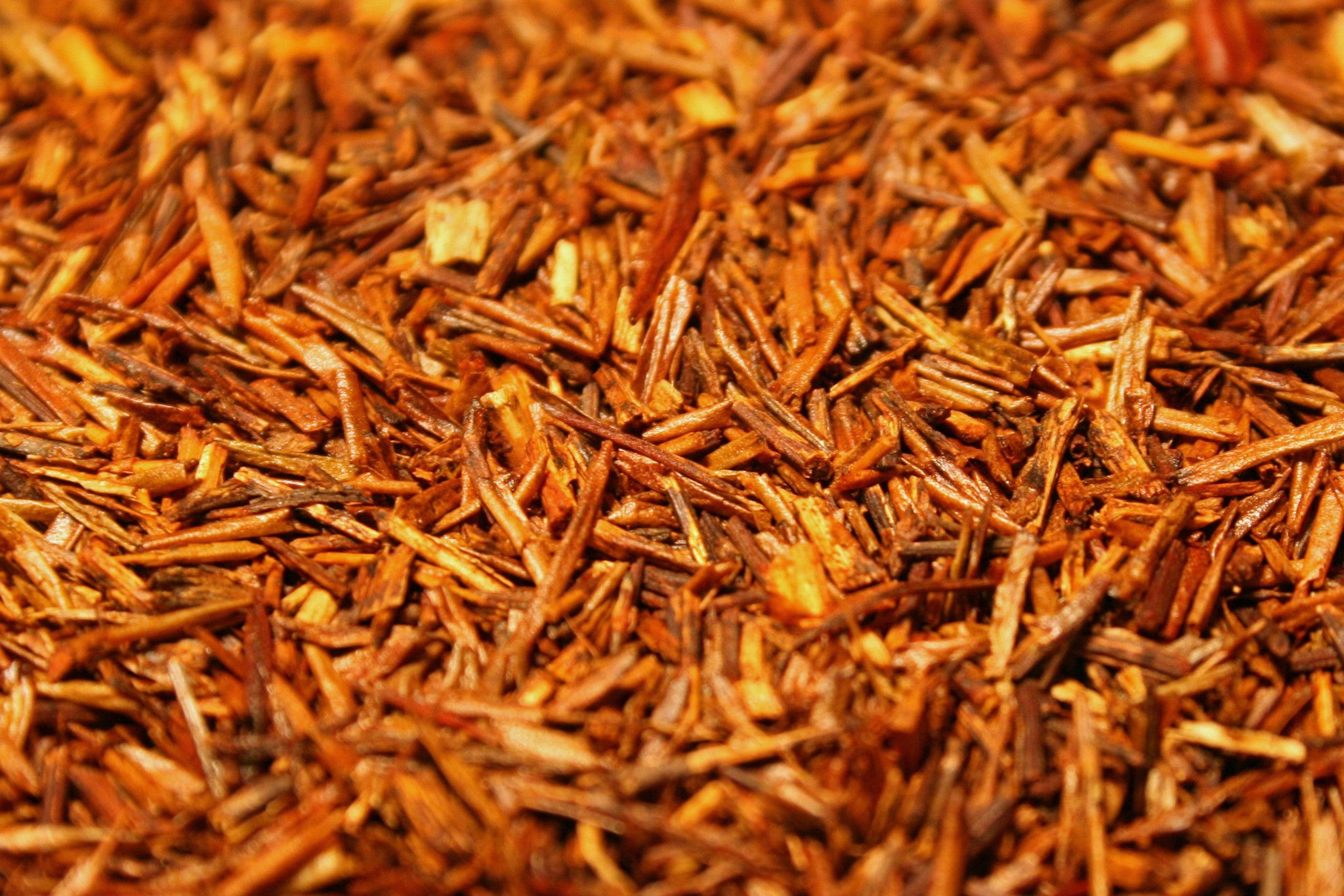 Rooibos: proprietà e benefici del tè africano senza caffeina