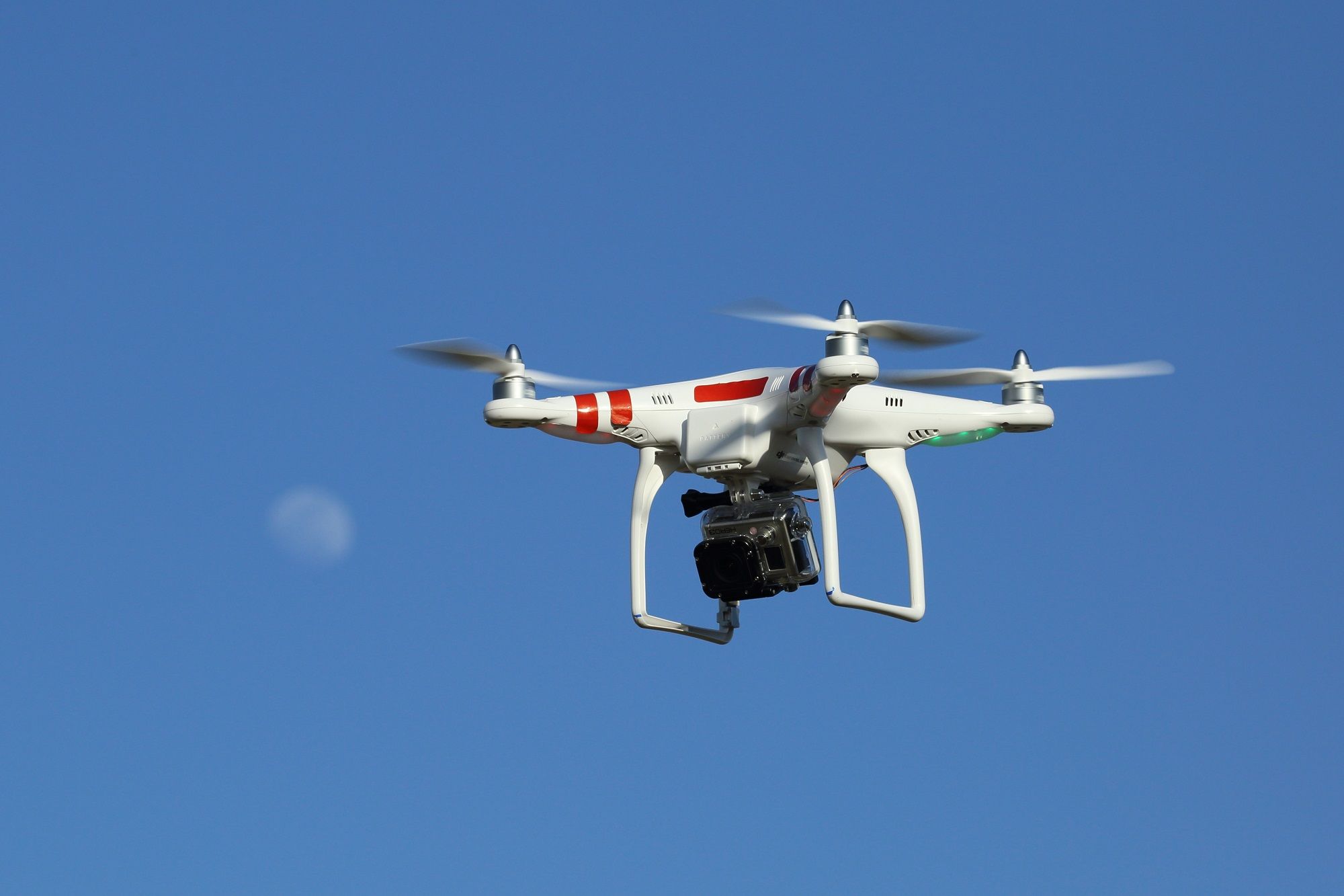 Un drone controllerà che gli studenti non copino agli esami