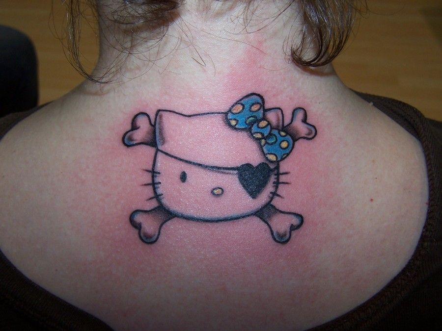 hello-kitty-tatuaggio-pirata