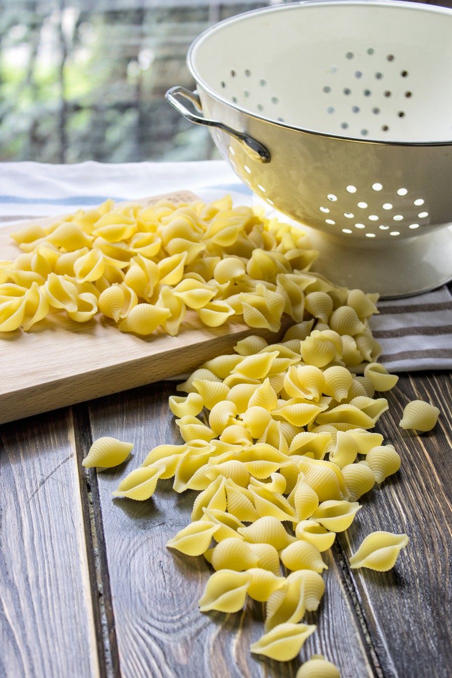 pasta-con-feta-pomodori-secchi-spinacini-primo-facile-ricette-estive-contemporaneo-food