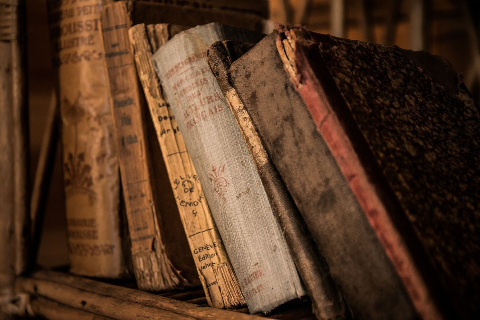 Come trasformare vecchi libri in complementi d’arredo