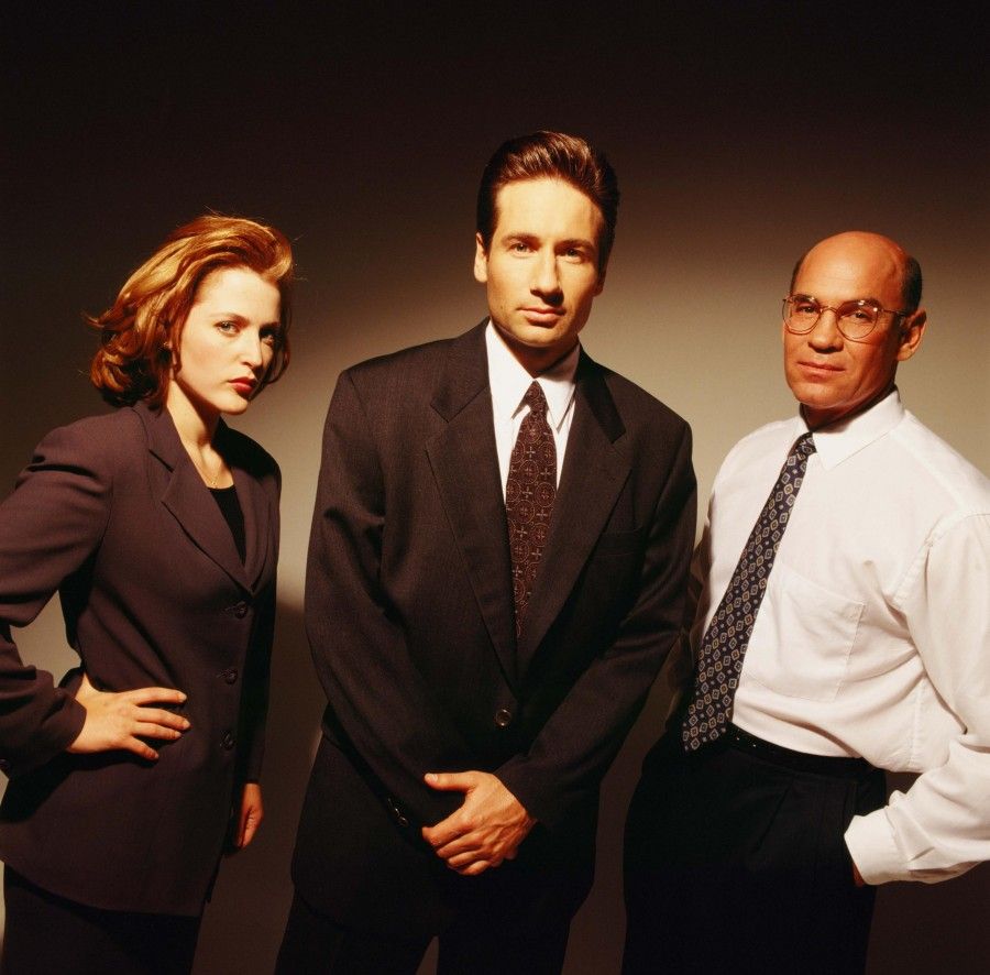 scully_mulder_skinner_gillian_david_mitch_xfiles