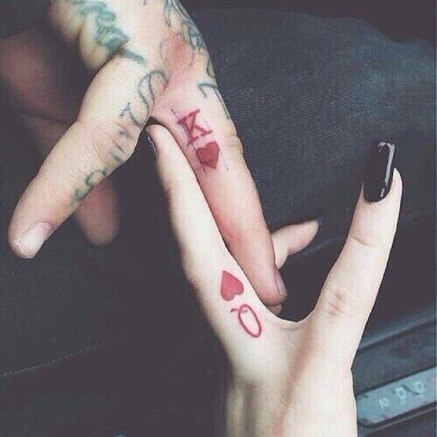 tatuaggi-di-coppia-mani