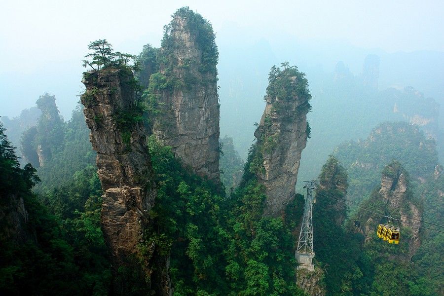 03Tianzi Mountains