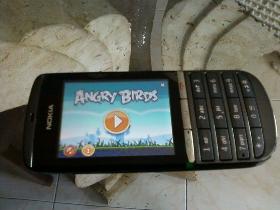 06Angry Birds