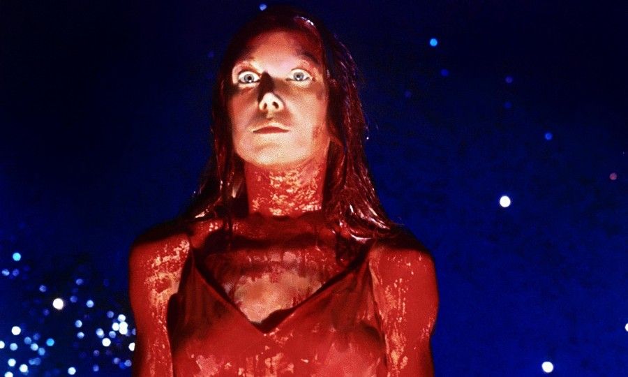 Sissy Specek as Carrie