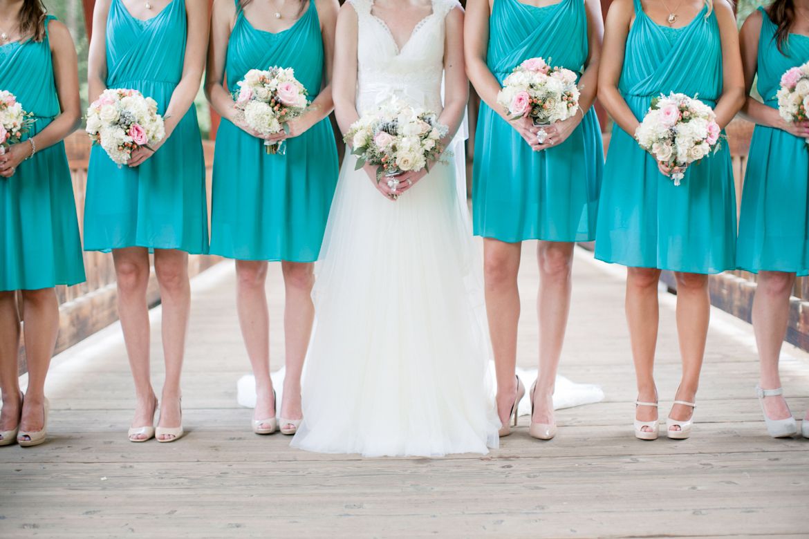 Come vestirsi per un matrimonio in spiaggia?