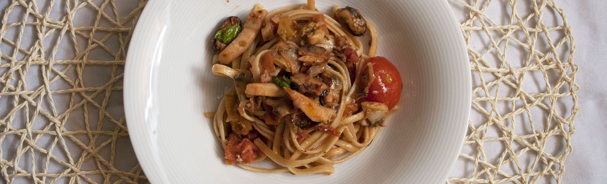 Linguine al ragù di mare