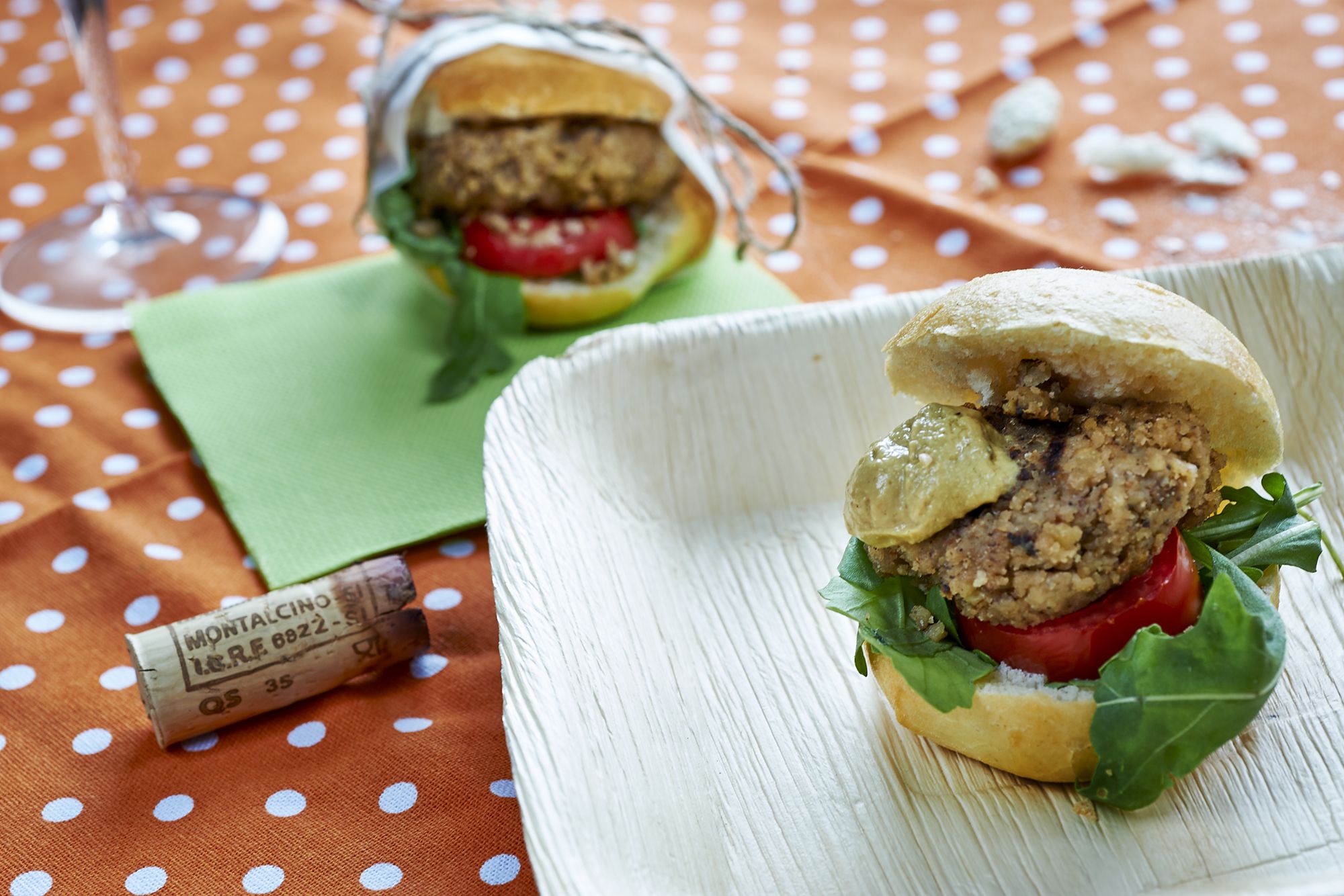 Burger di seitan e noci