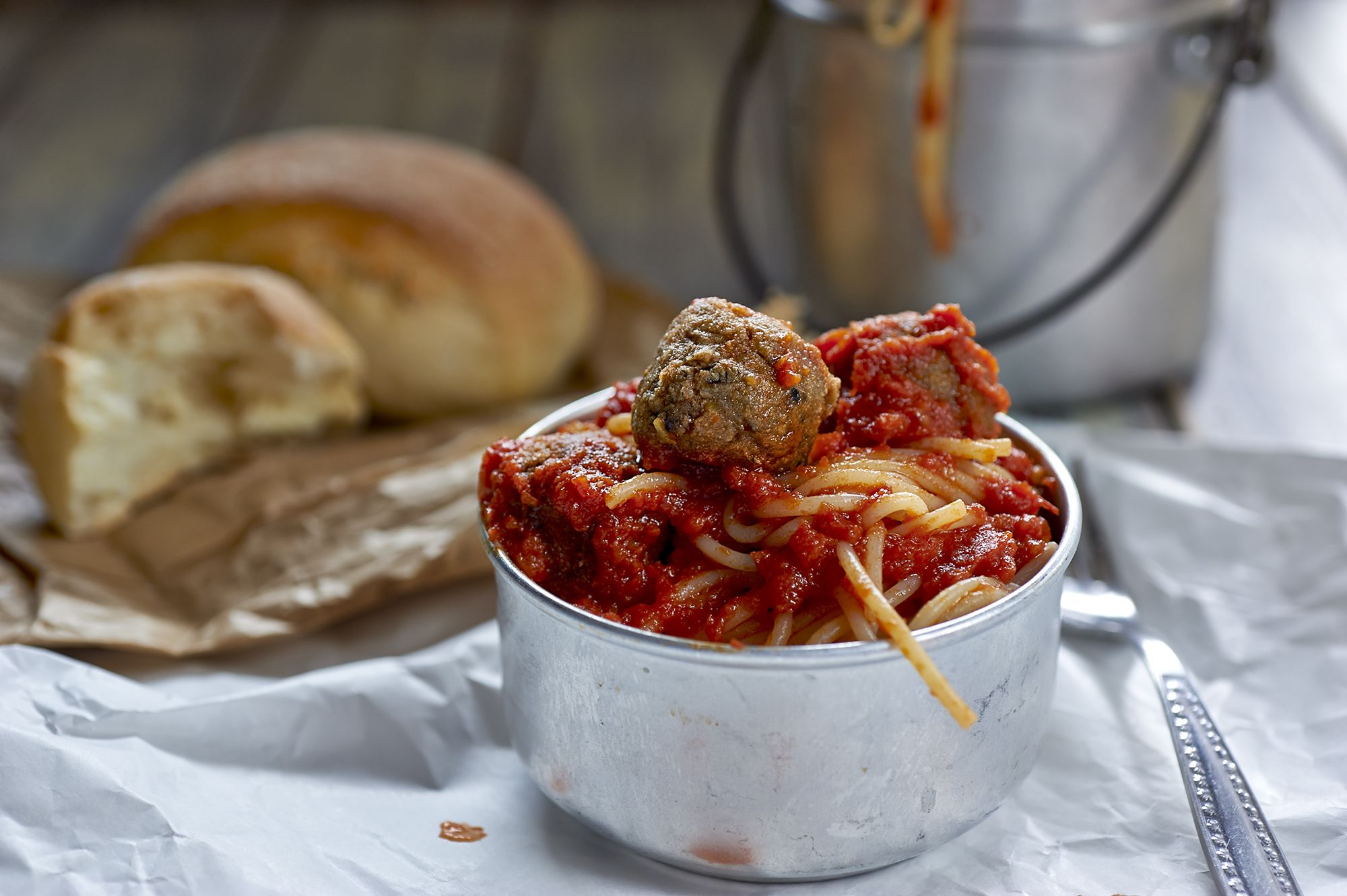 Spaghetti con polpette di melanzane